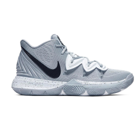 Basketball Shoe Comparison | LeBron vs Kyrie